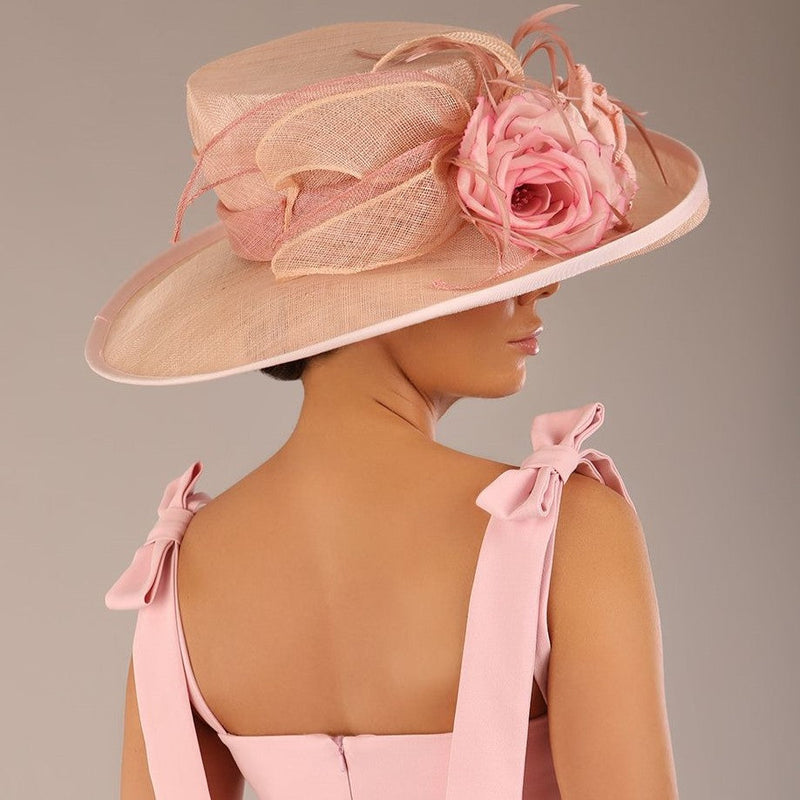 Ascot Look