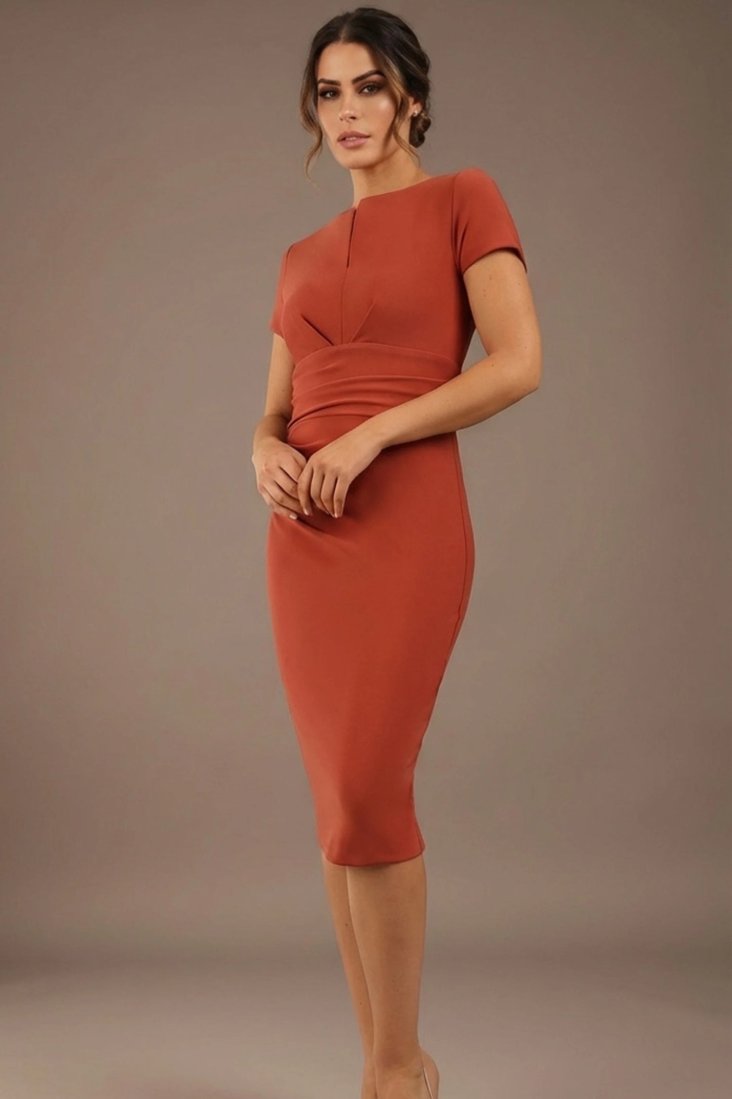 Donna Short Sleeved Pencil Dress