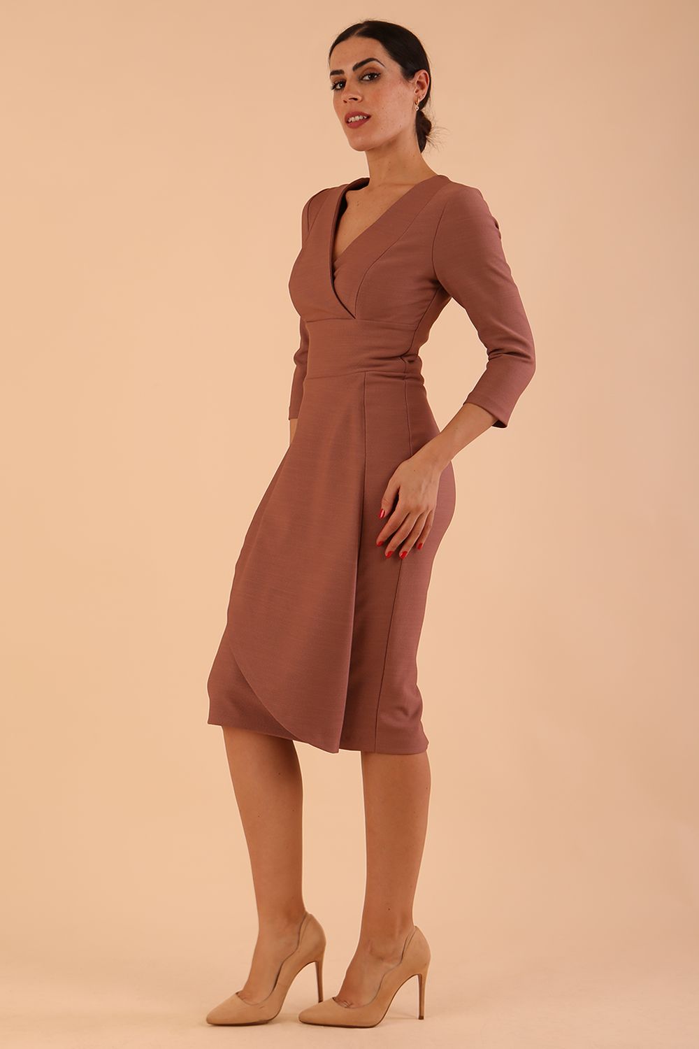 Model wearing DIVA Seed Rosemary Low V-Neckline Sleeved Pencil Dress in acorn brown colour