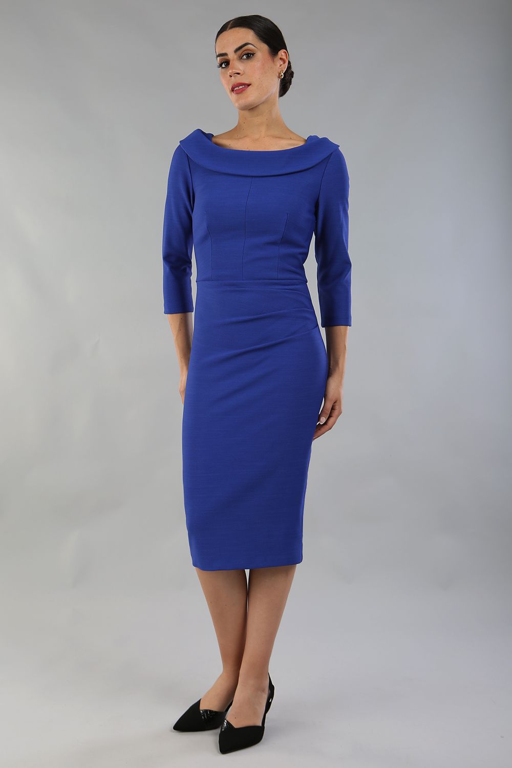 model wearing a divacatwalk Seed Spotlight Round Collar Dress 3/4 sleeve knee length in monaco blue colour