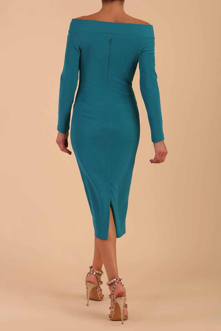 Model wearing DIVA Catwalk Faye Off Shoulder Long Sleeve Midi Pencil Dress in Mosaic Blue colour back