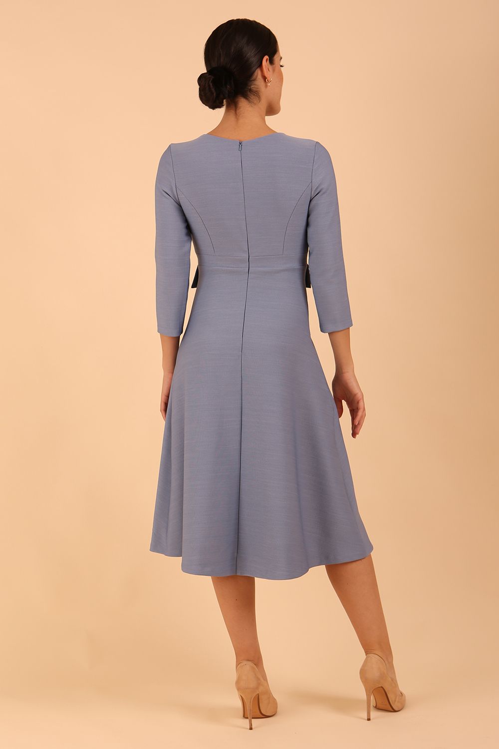 Model wearing diva catwalk Gresham 3/4 Sleeve Knee Length A-Line Dress in Steel Blue back