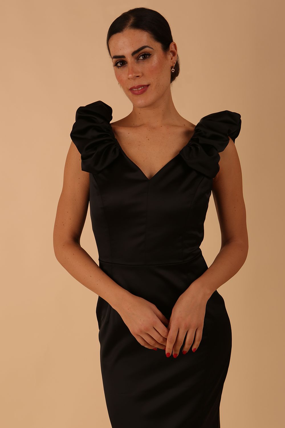 model wearing a diva catwalk Prudence Satin Pencil Dress sleeveless pencil dress in black colour