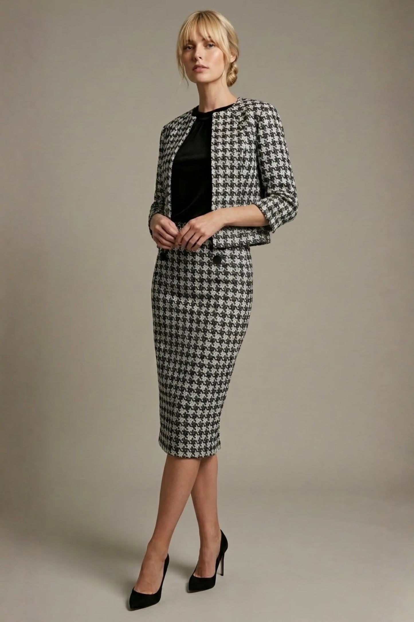 Kaira Cropped Dogtooth Stretch Jacket