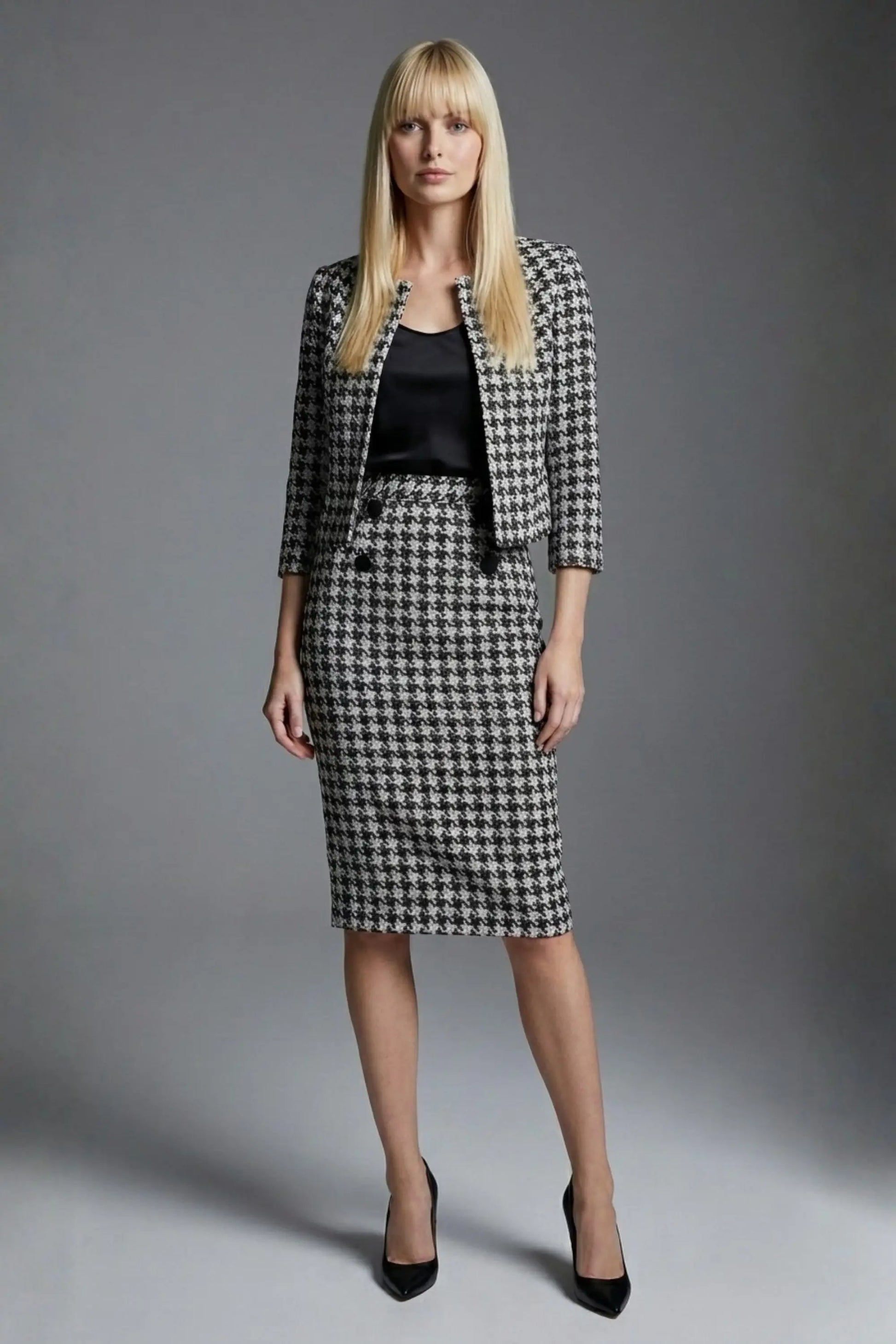 Solara Dogtooth Stretch Pencil Skirt