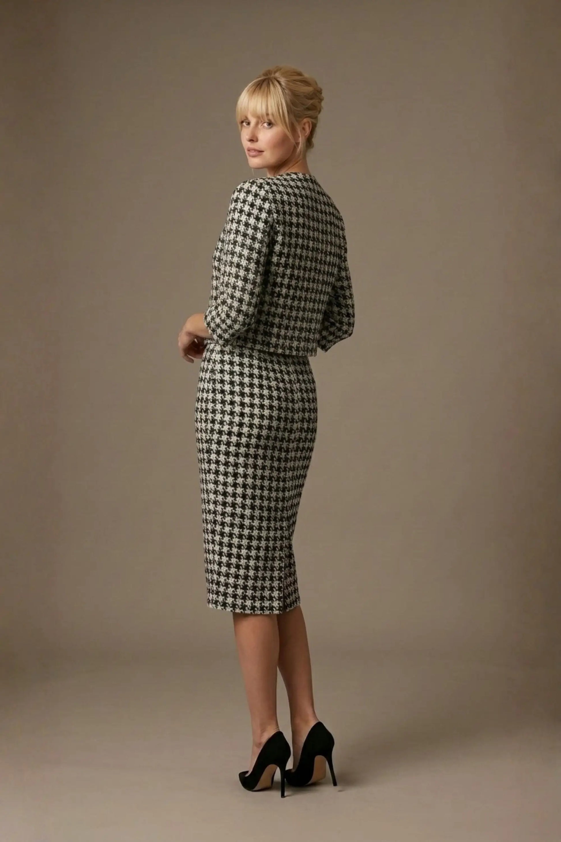 Kaira Cropped Dogtooth Stretch Jacket