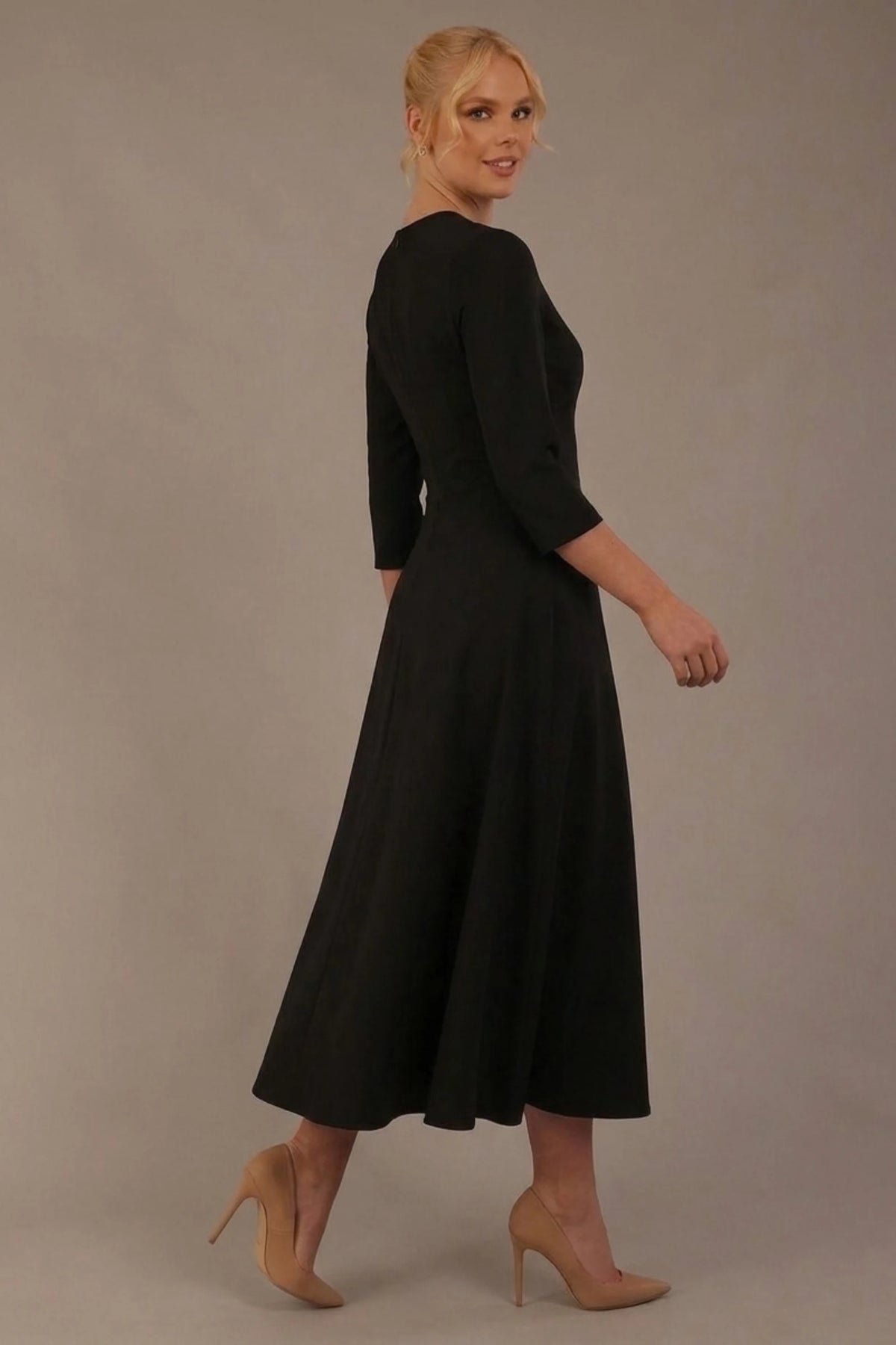 Nova V-Neck A-Line Midaxi Dress 