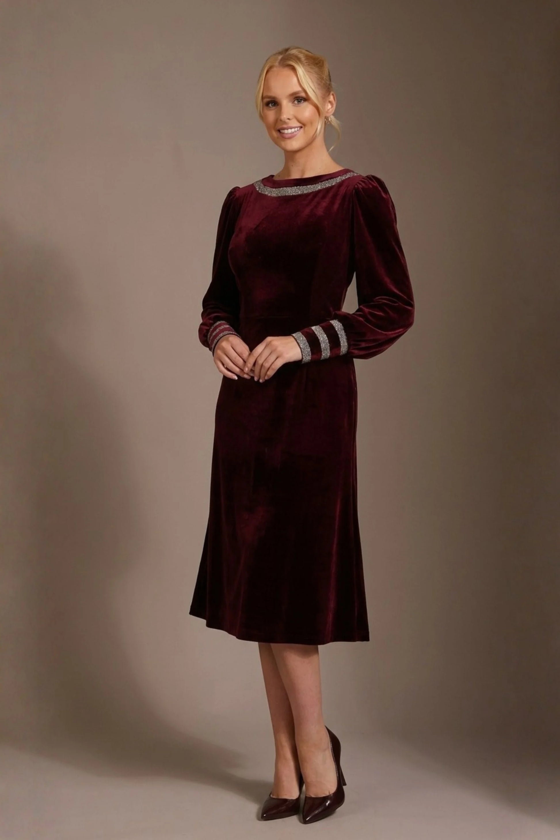 Spinetti Long-Sleeved Jewelled Velvet Midi Dress 
