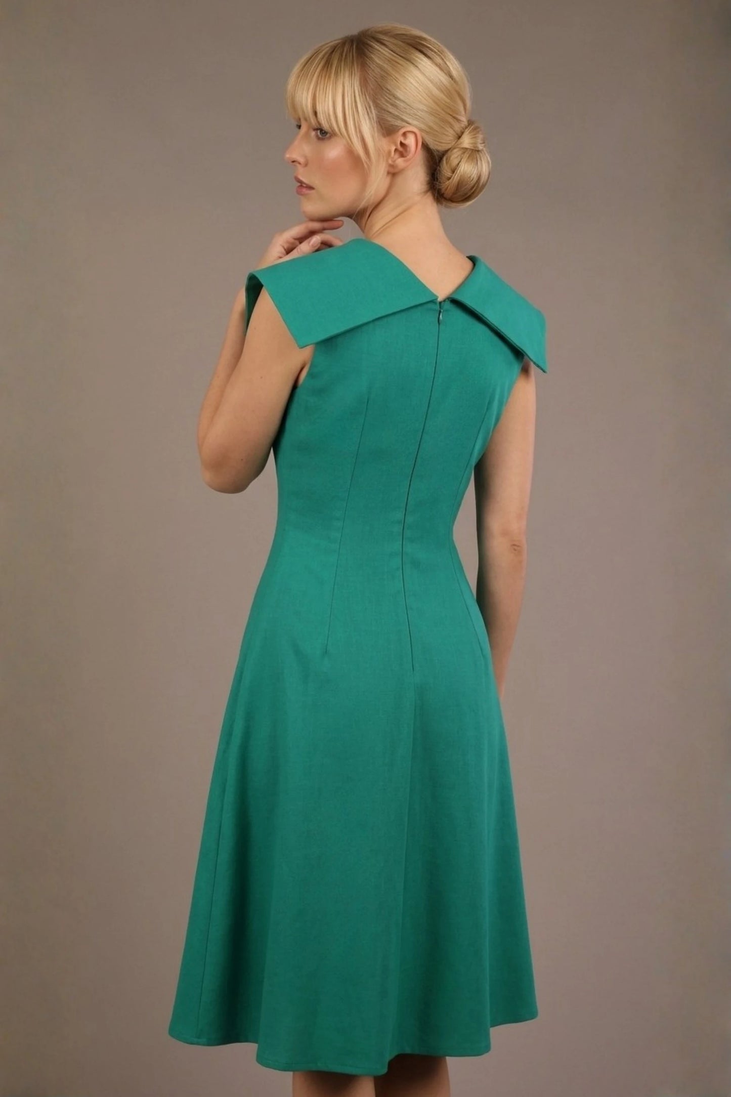 Burghfield Fold-Over Collar A-Line Dress