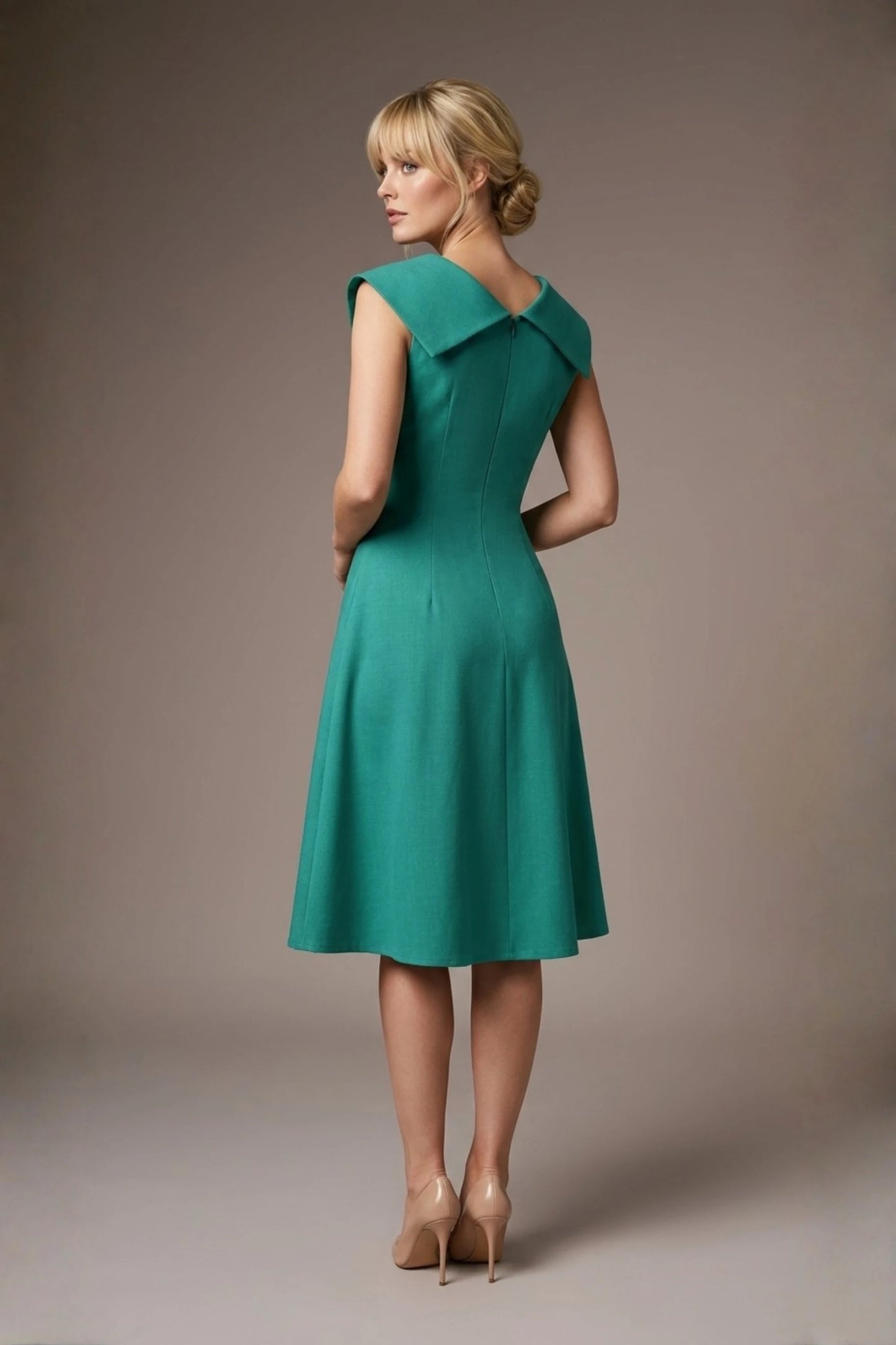 Burghfield Fold-Over Collar A-Line Dress