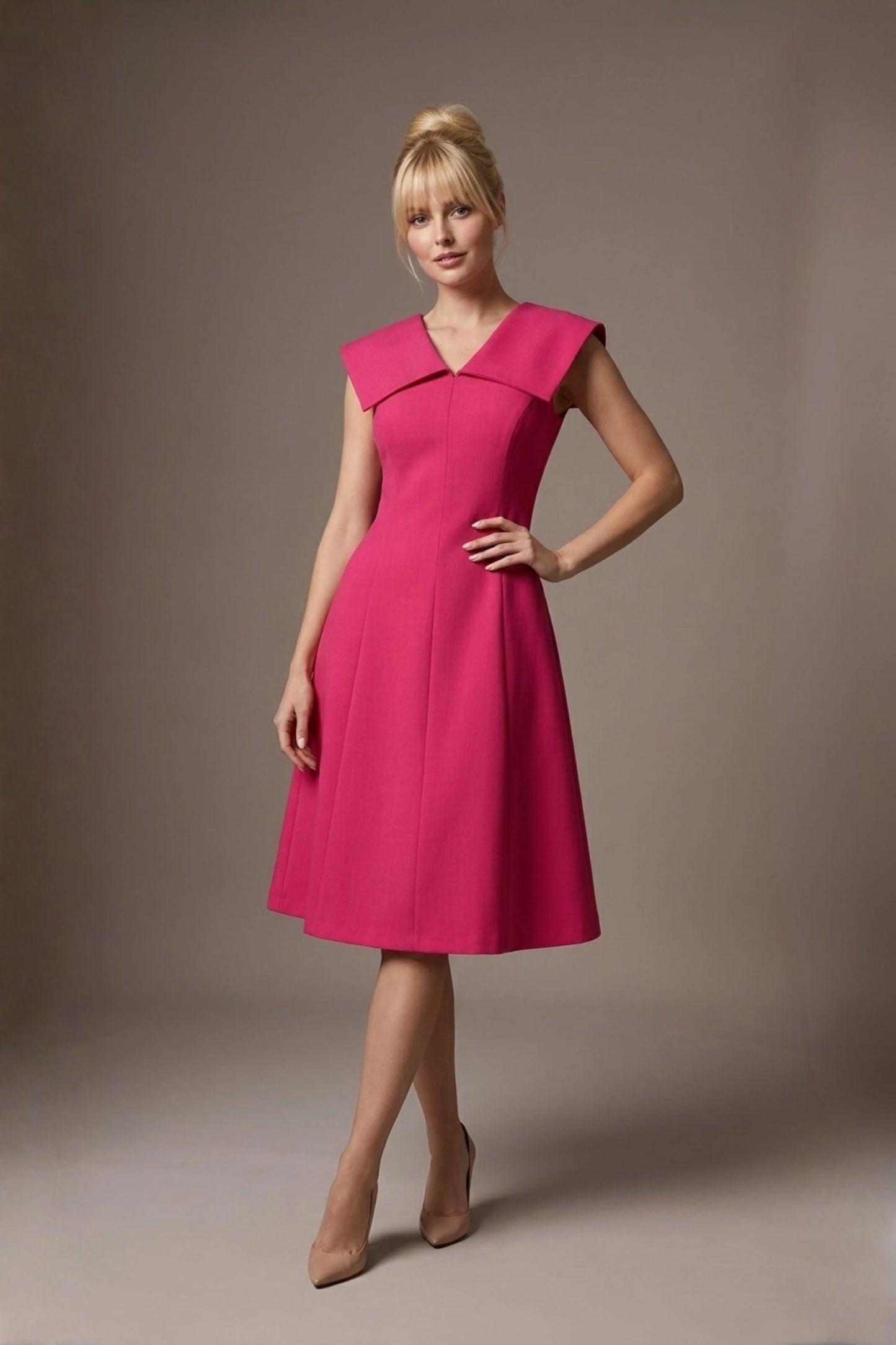 Burghfield Fold-Over Collar A-Line Dress