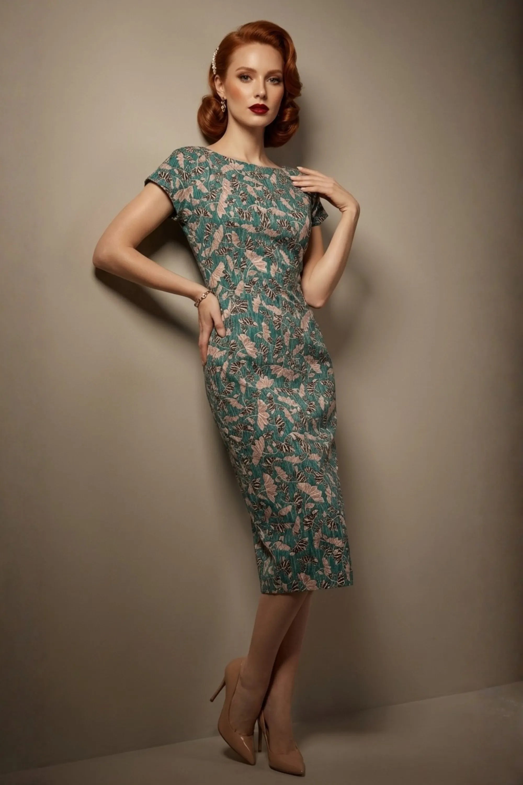 cotton pencil dress Magritte Vintage Floral can wear personality at Chic Silver Dress - school shoes Color:White