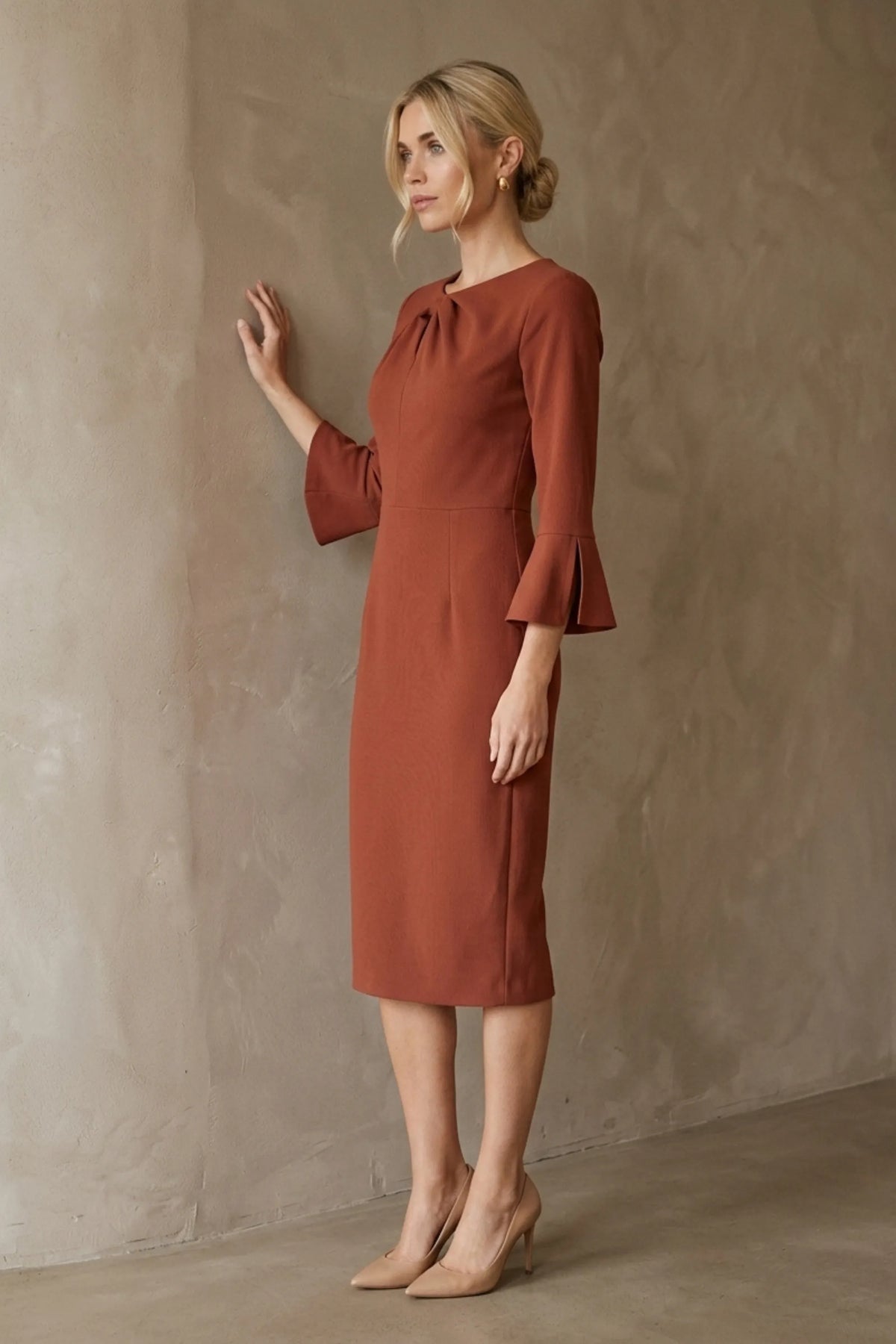 Muirfield Gathered Keyhole Pencil Dress