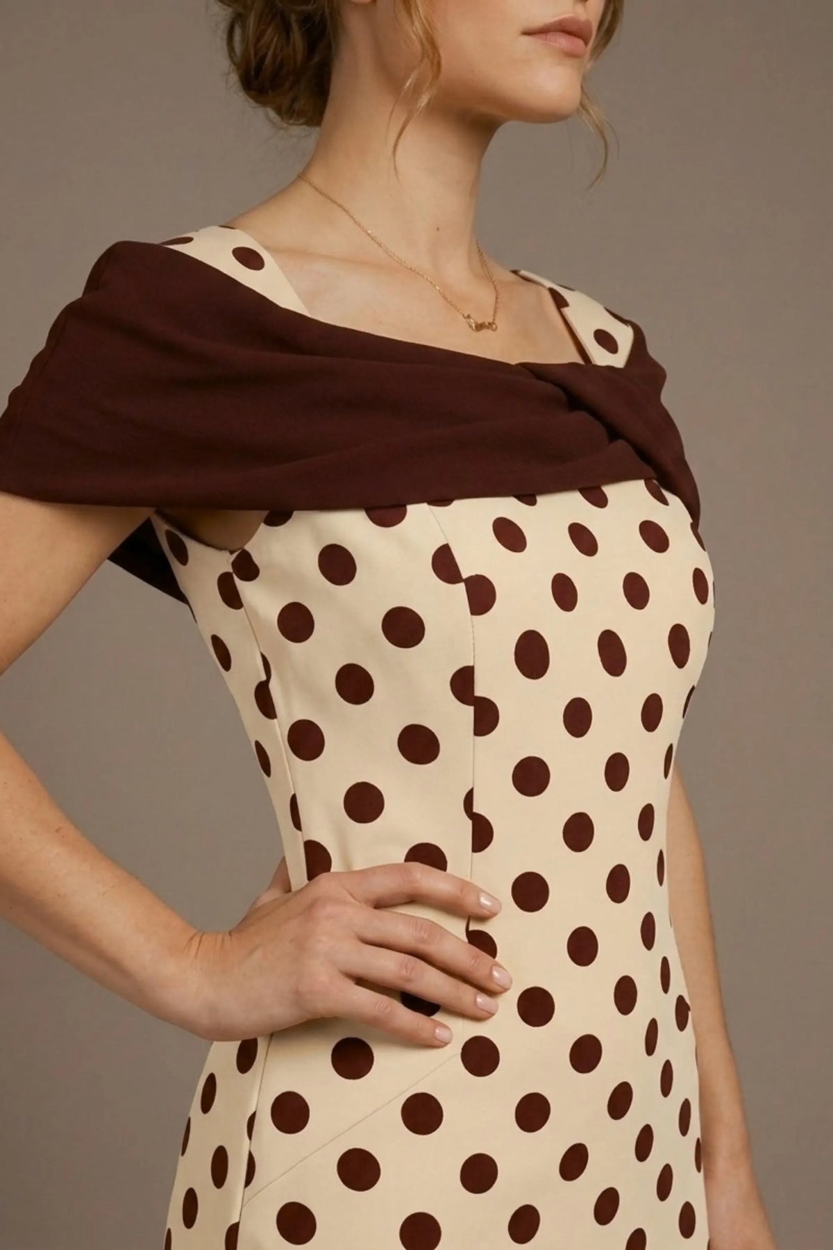 Norfolk Contrast Spot Shawl Dress