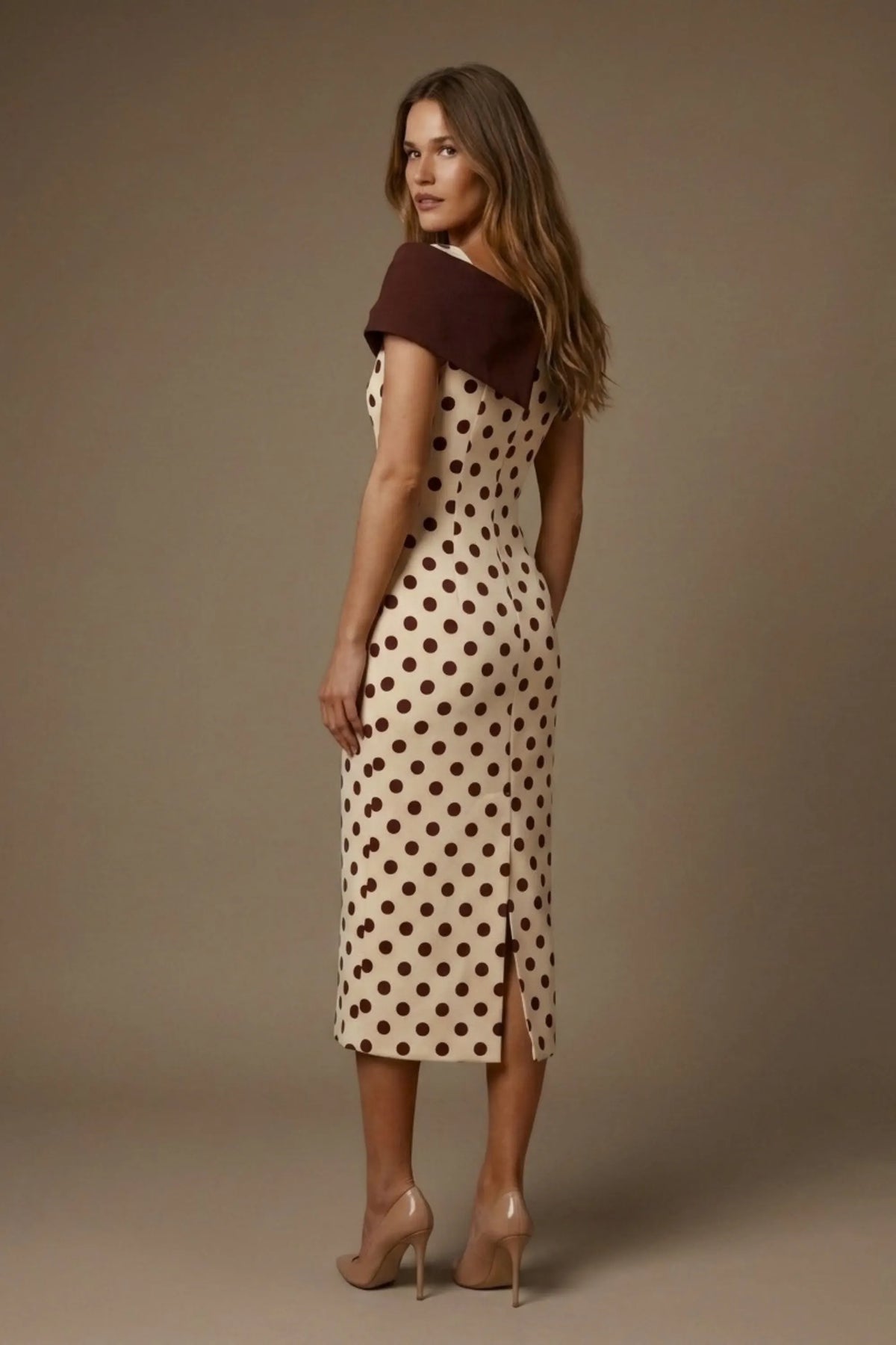 Norfolk Contrast Spot Shawl Dress