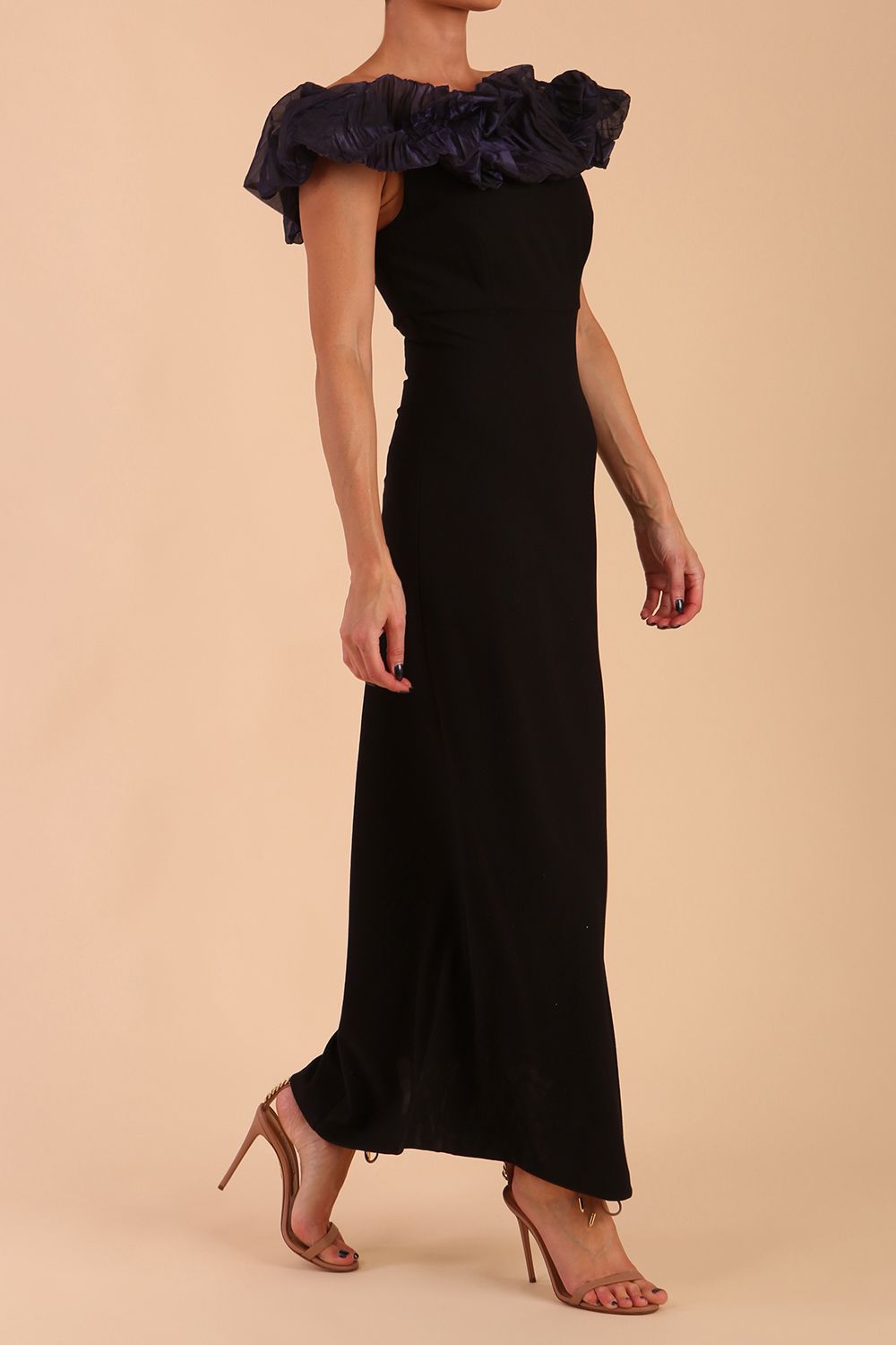 Classique Off Shoulder Maxi Dress 