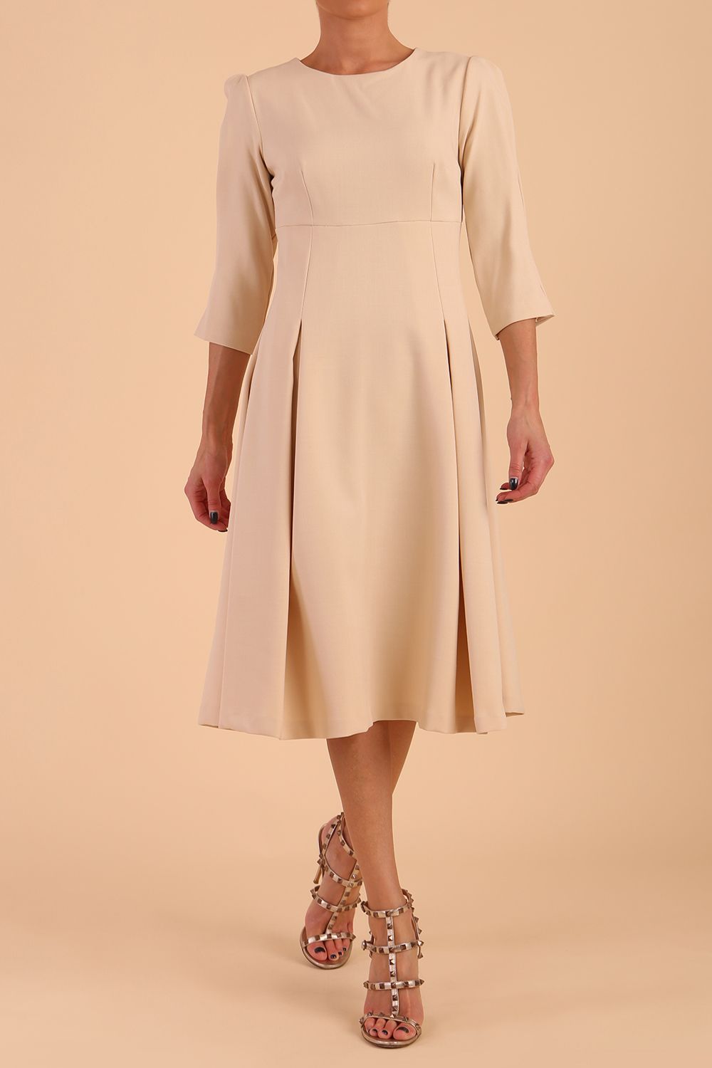 Harpsden Sleeved A-line Dress 
