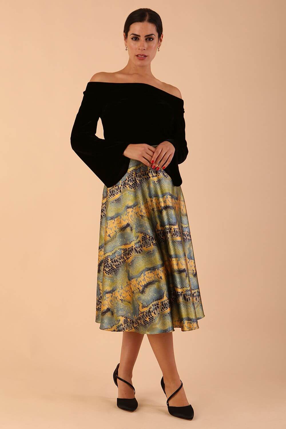 (PRE-ORDER) Gwendolyn Snakeskin Midi Length Skirt