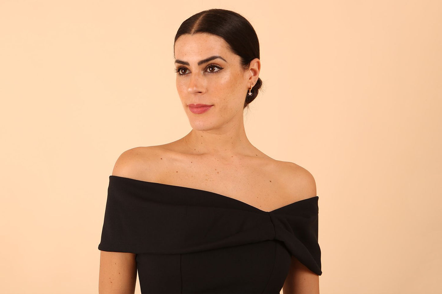 Mariposa Off Shoulder Dress 