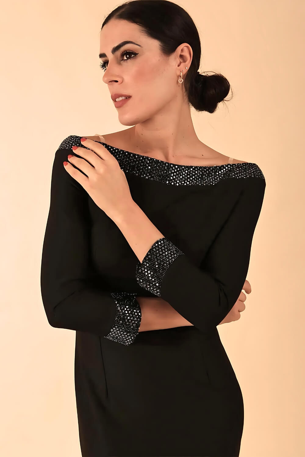 Model wearing a diva catwalk ToTo Bardot Neckline Off Shoulder Pencil Dress in Black colour Front Close Image