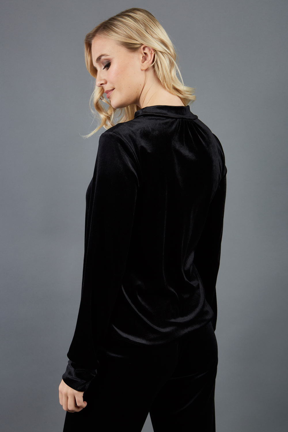 ALLIUM VELVET TOP 
