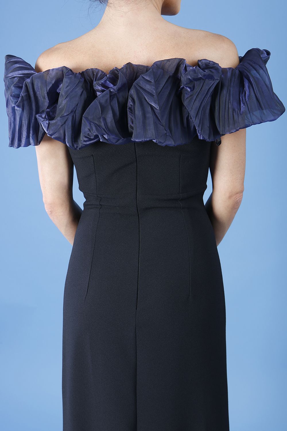 Classique Off Shoulder Maxi Dress 