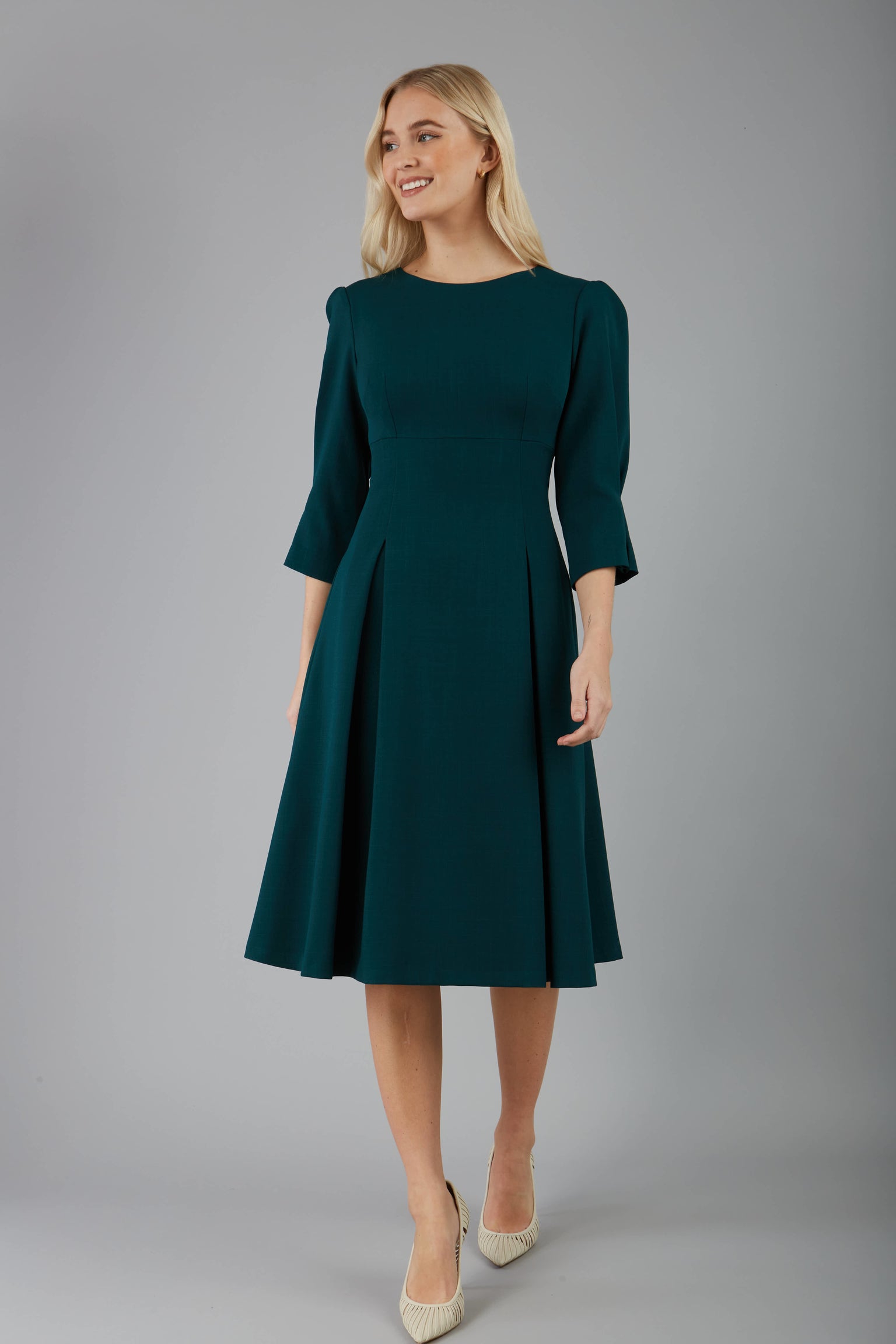 Harpsden Sleeved A-line Dress 