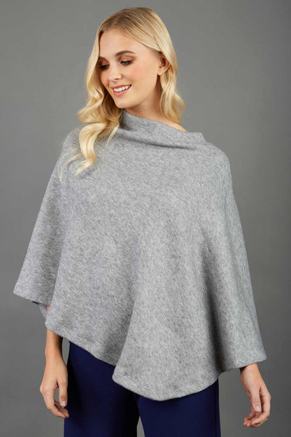 Rosalia Tricot Poncho 